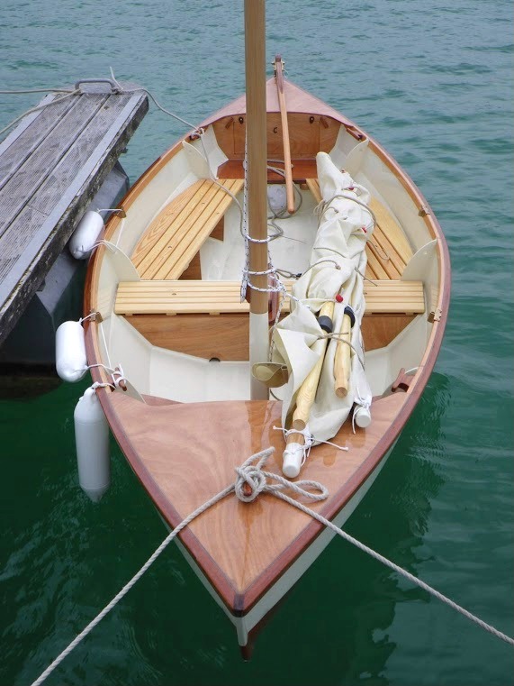 "Ilyva" a pris une place de ponton au port du Mesnil-St-Père pour la nuit. 