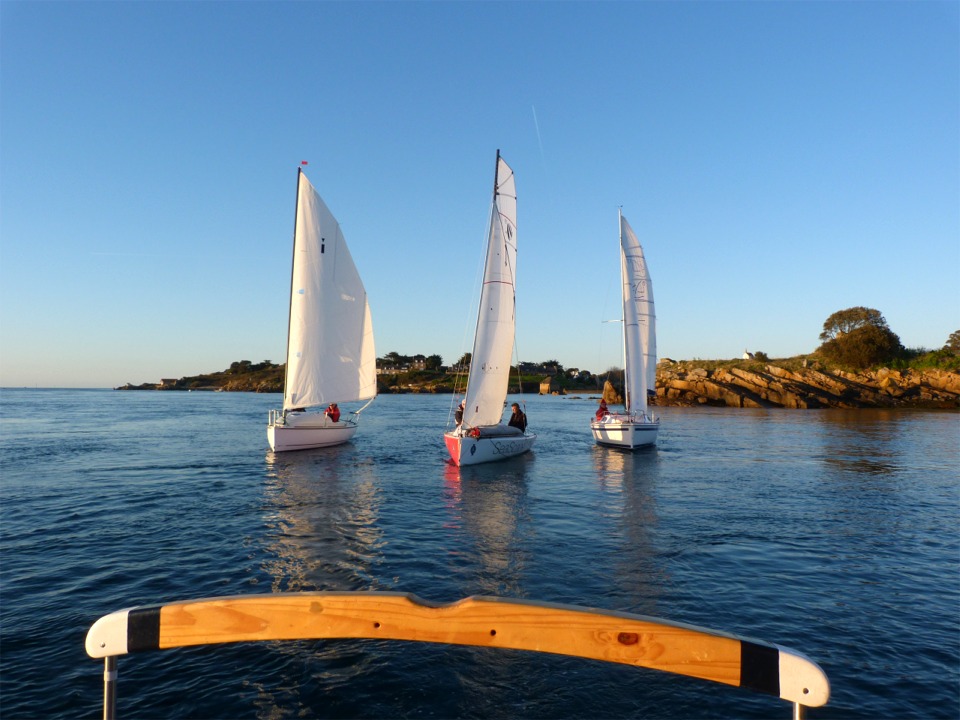 On a parfois le sentiment d'être poursuivis... I-Kone Rando, Seascape 18 et Sailart 17. 
