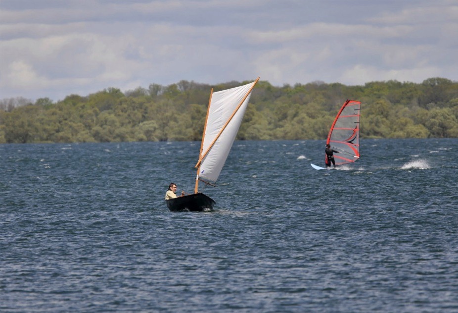 Il n'y avait guère que nos petits bateaux et les planches à voile qui étaient de sortie ce dimanche matin. 