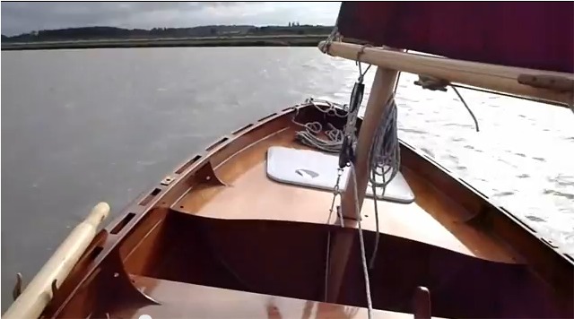 Ceux qui ont loup&eacute; au passage les liens vers nos deux vid&eacute;os ont une deuxi&egrave;me chance de les voir &agrave; l'aide des liens de cette page. 