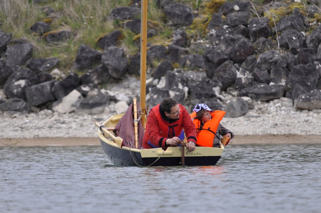 Christophe et Zélie sur la Laïta "Cotentin".